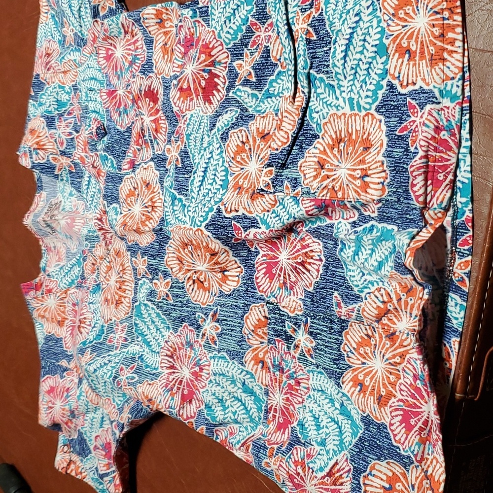 Scrub top